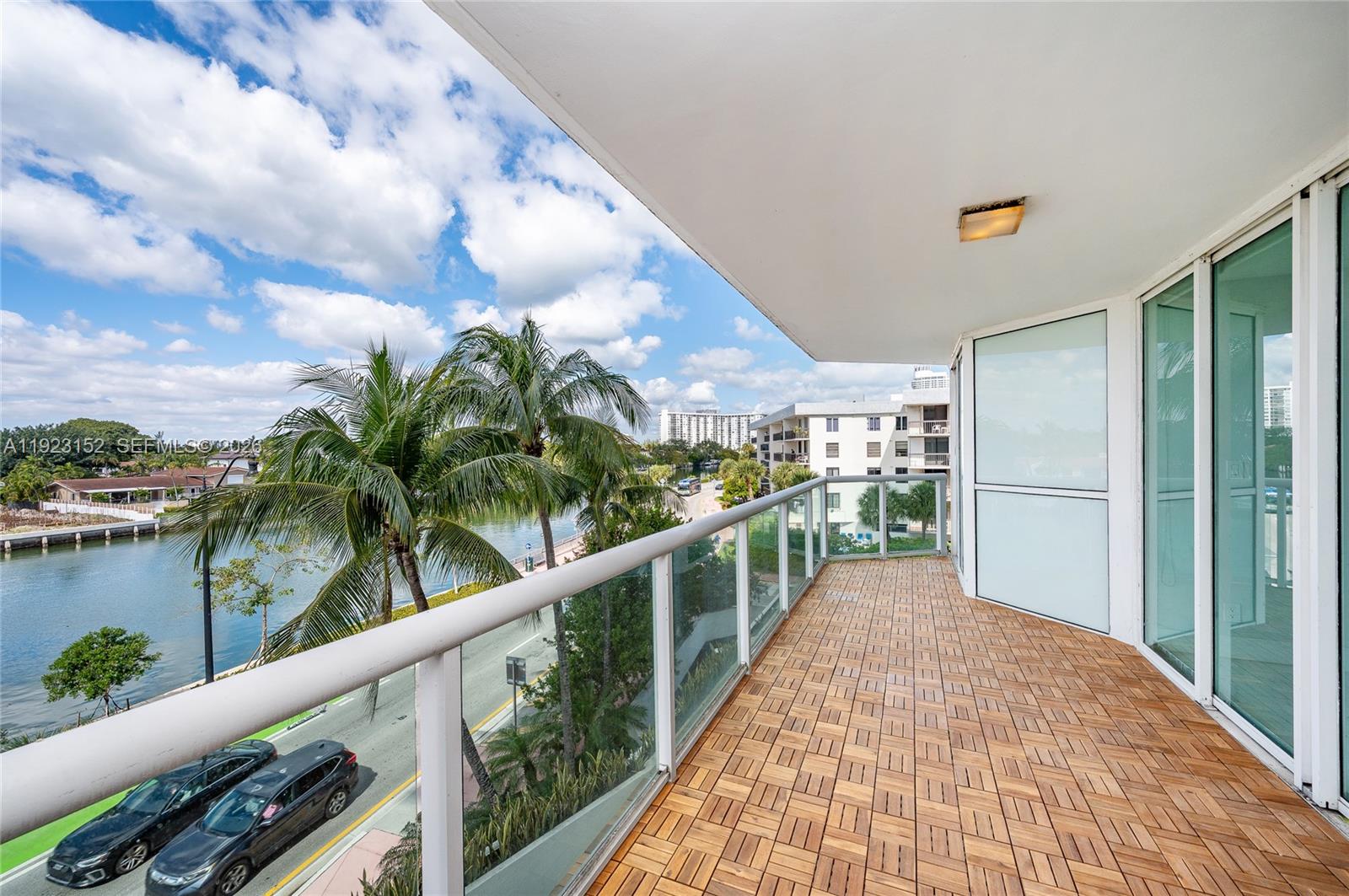 KING DAVID TOWERS CONDO - Residential