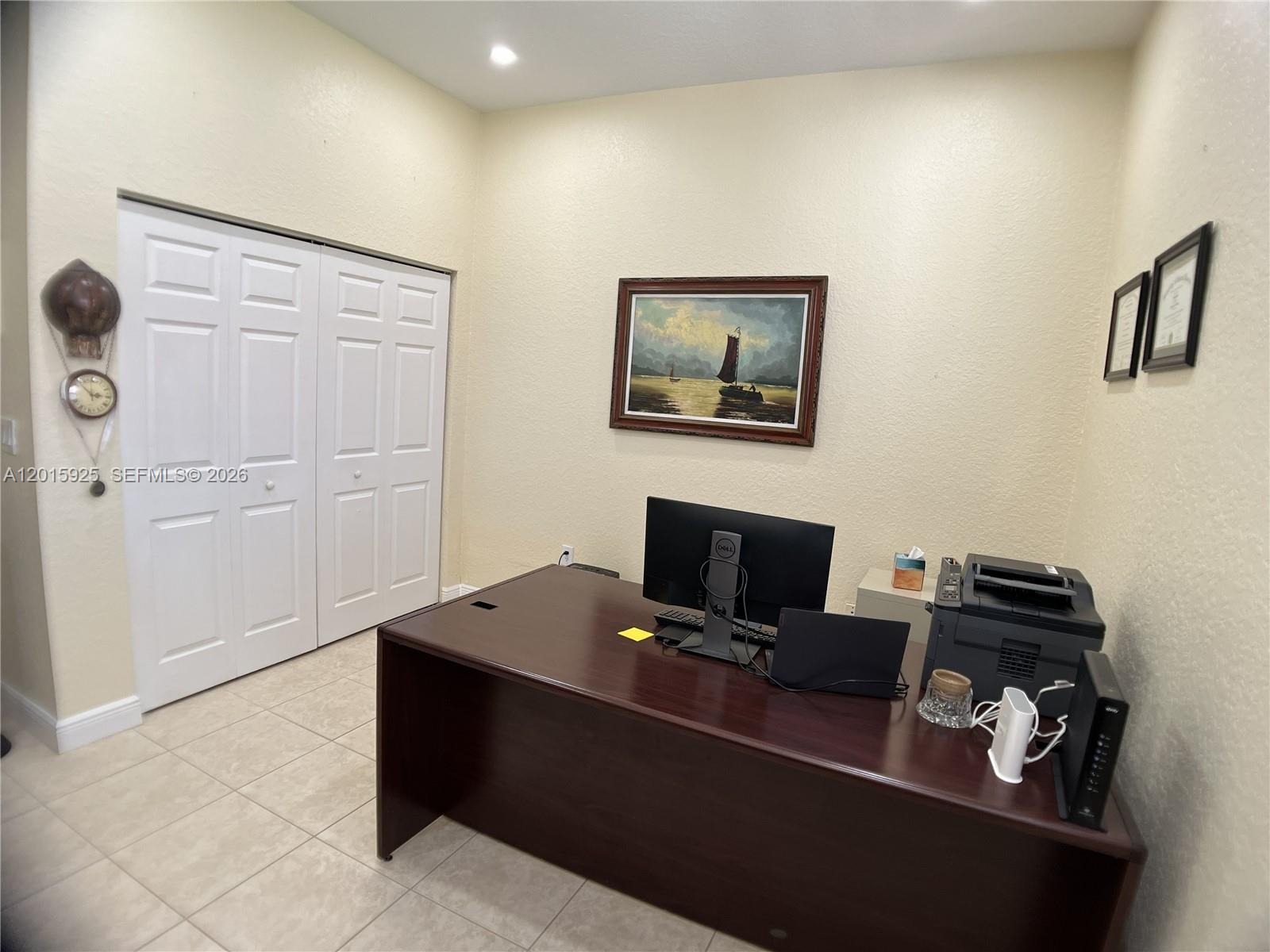 SUNSET LAKES PLAT TWO - Residential