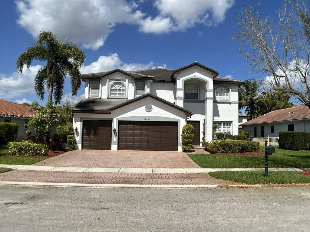 Photo of 19521 SW 39th Ct, Miramar, FL 33029 (MLS # A12015925)