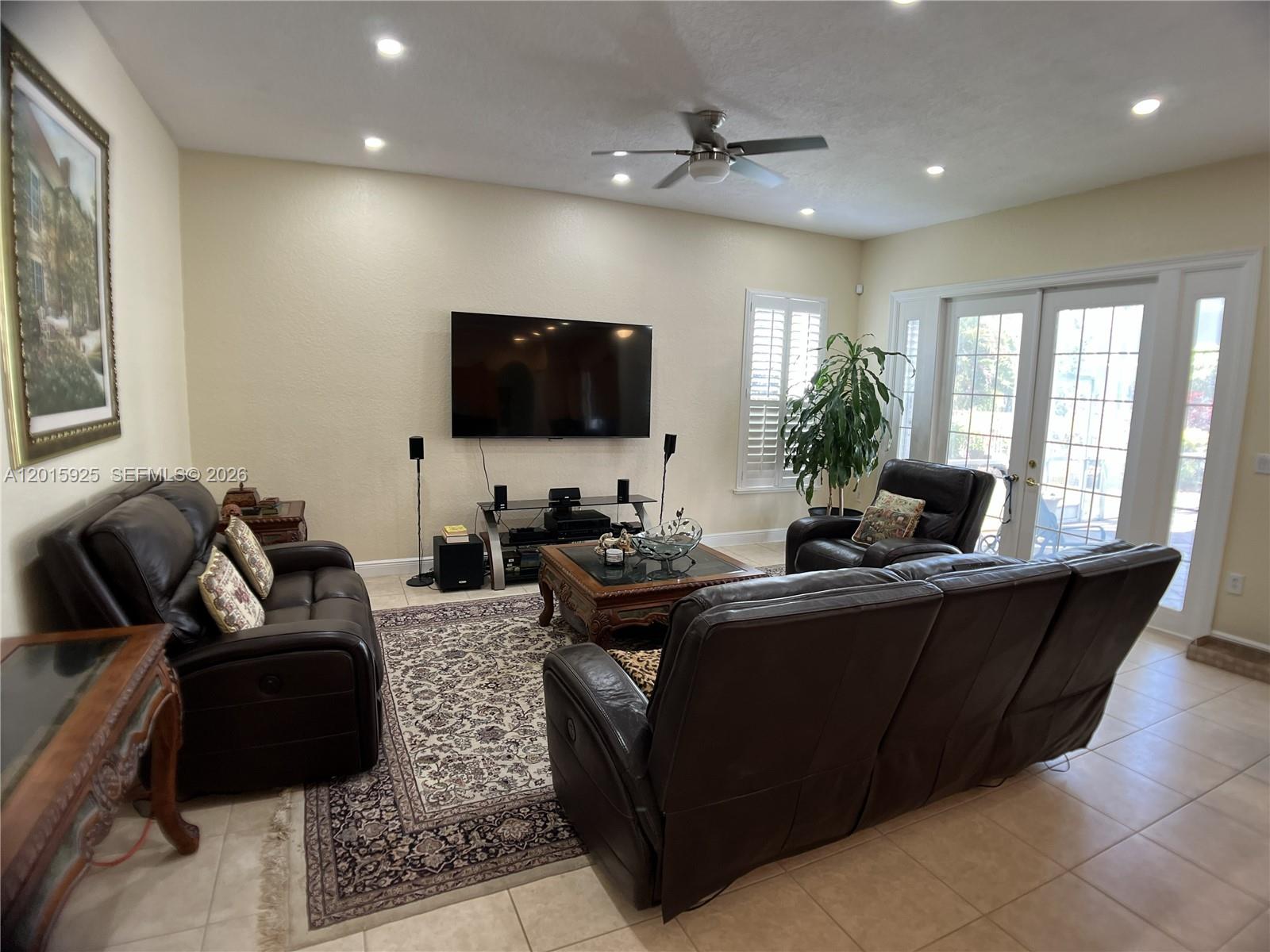 SUNSET LAKES PLAT TWO - Residential
