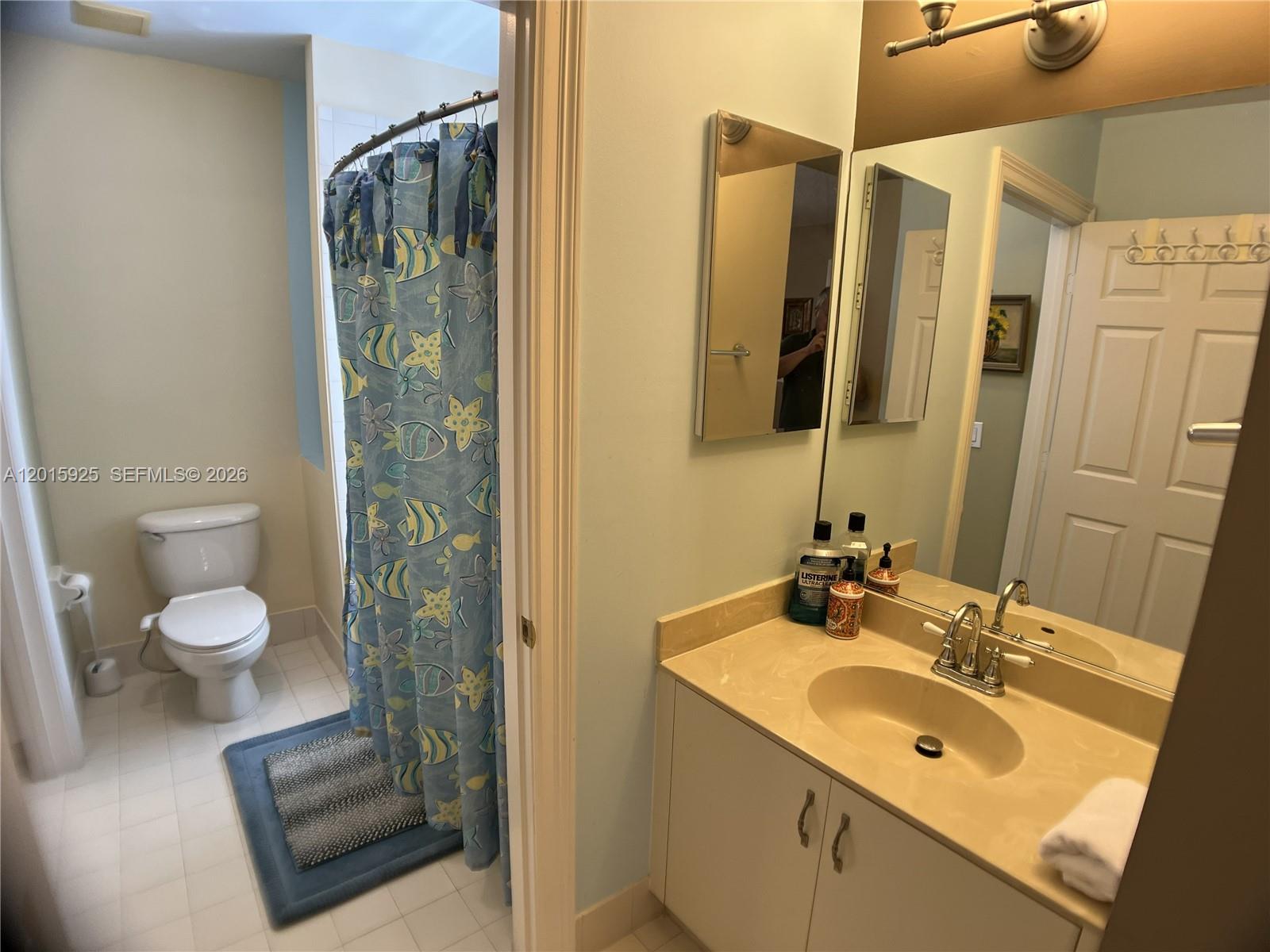SUNSET LAKES PLAT TWO - Residential