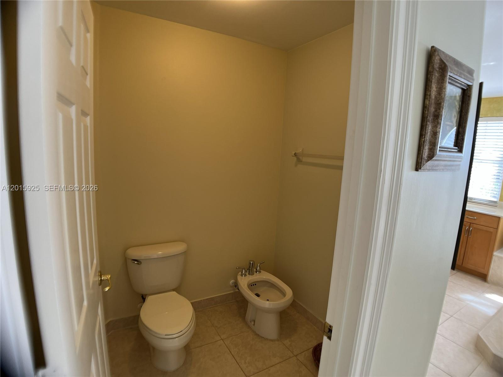 SUNSET LAKES PLAT TWO - Residential