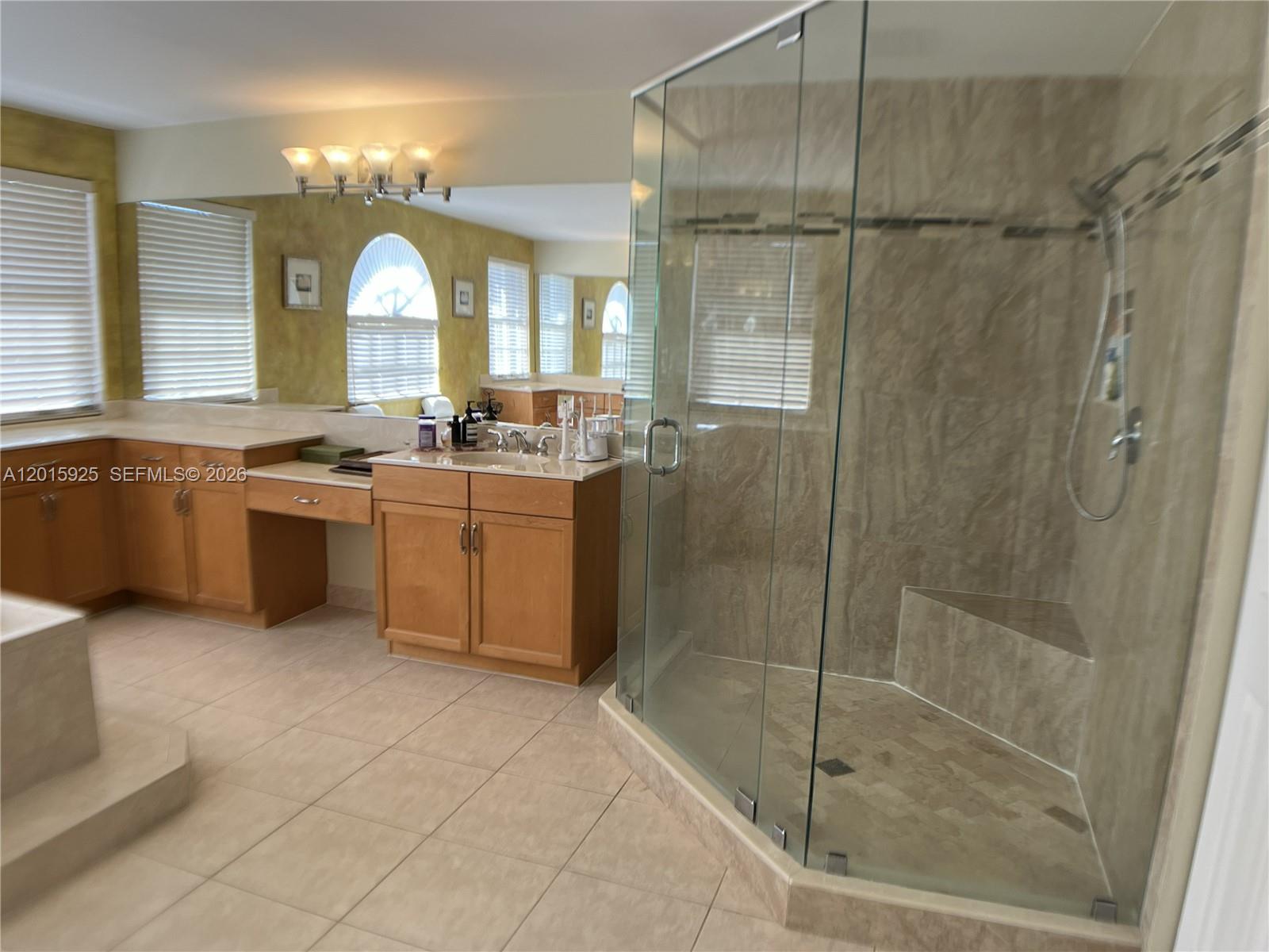 SUNSET LAKES PLAT TWO - Residential