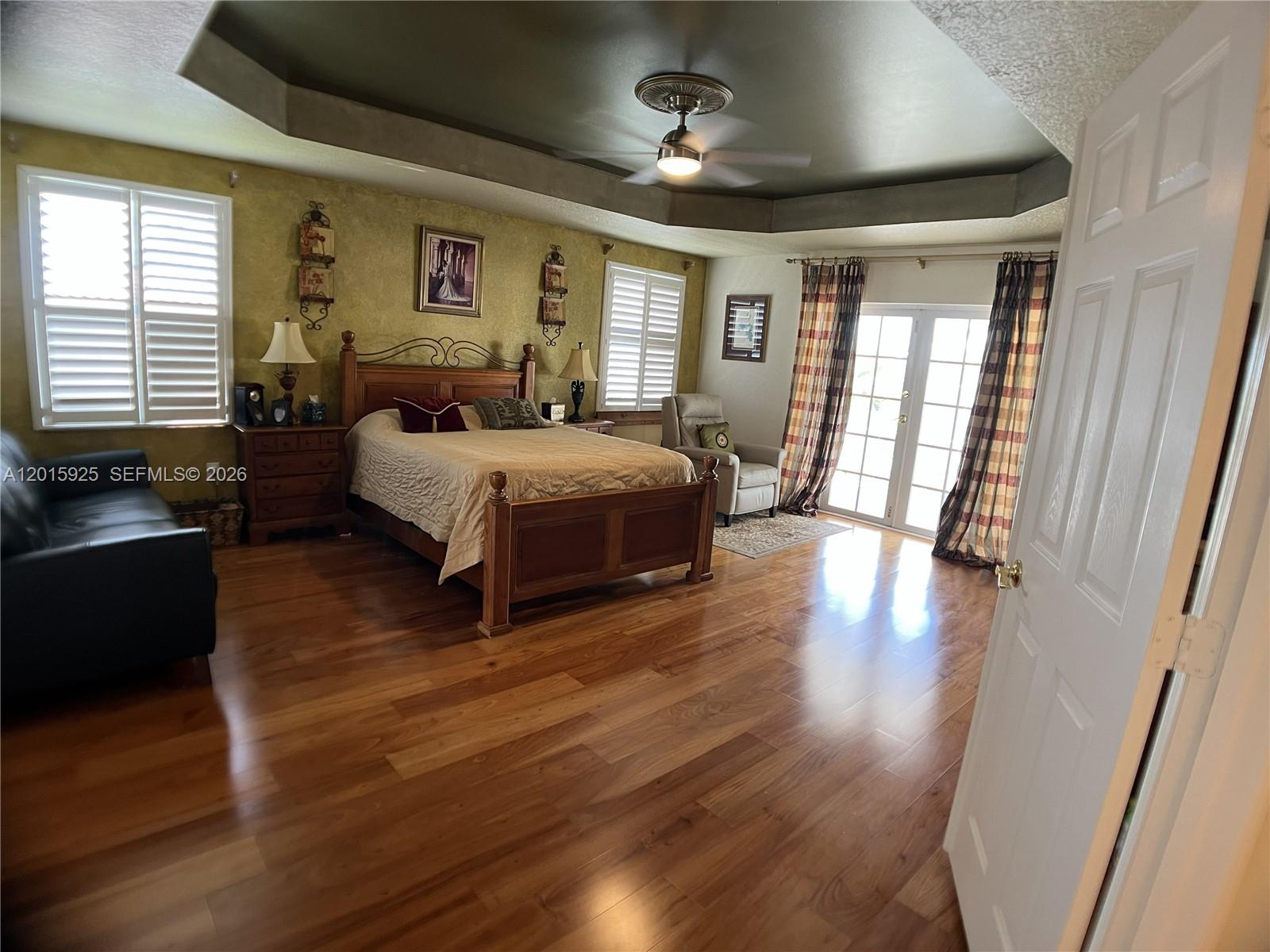 SUNSET LAKES PLAT TWO - Residential