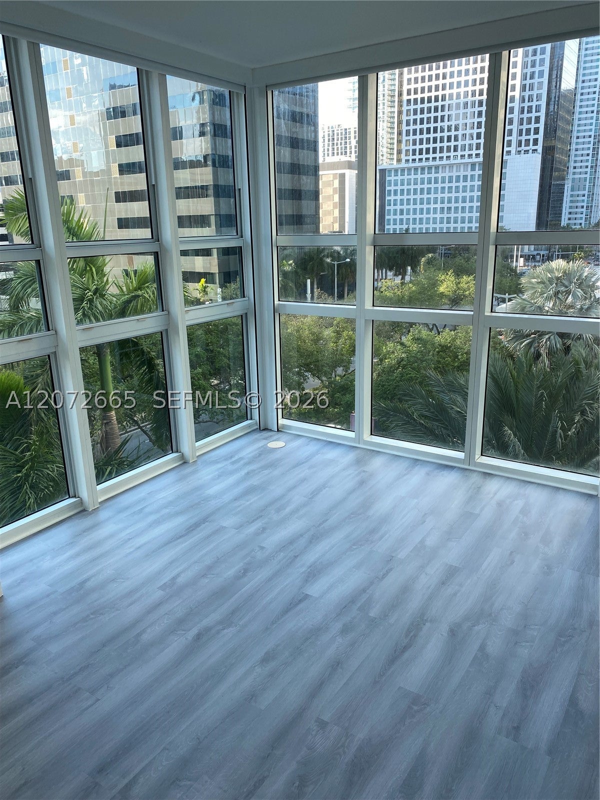 950 Brickell Bay Dr 801
