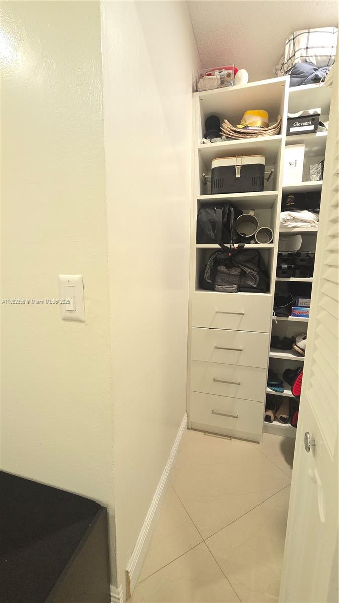 EVERGLADES SUGAR & LAND C - Residential