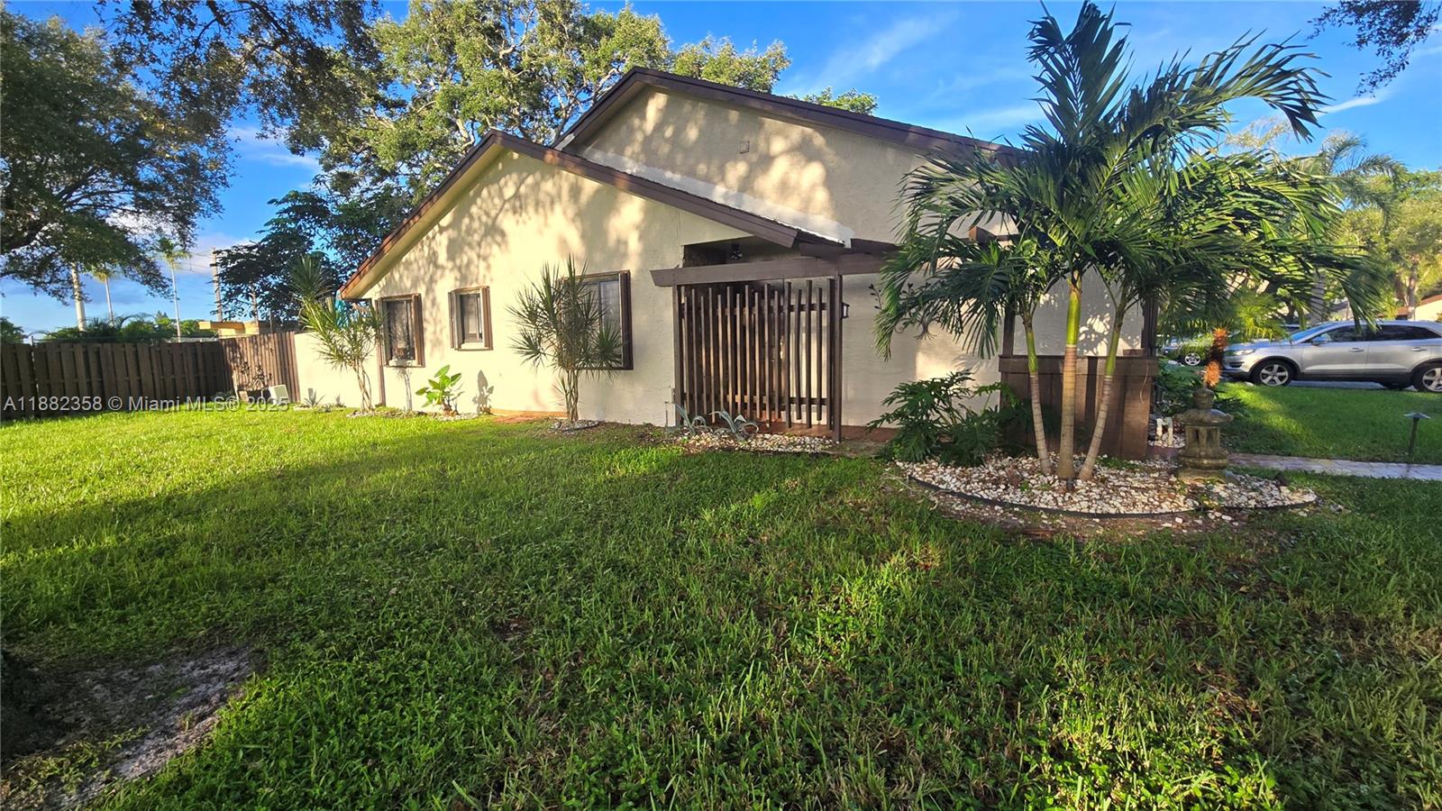 EVERGLADES SUGAR & LAND C - Residential