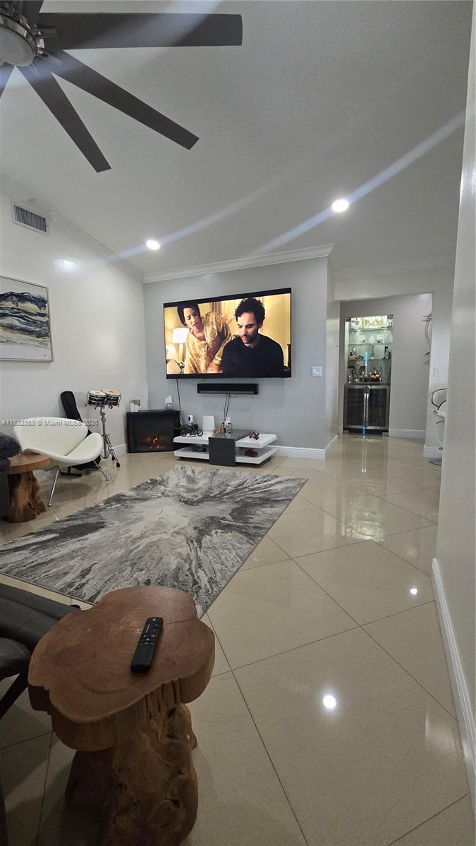 EVERGLADES SUGAR & LAND C - Residential