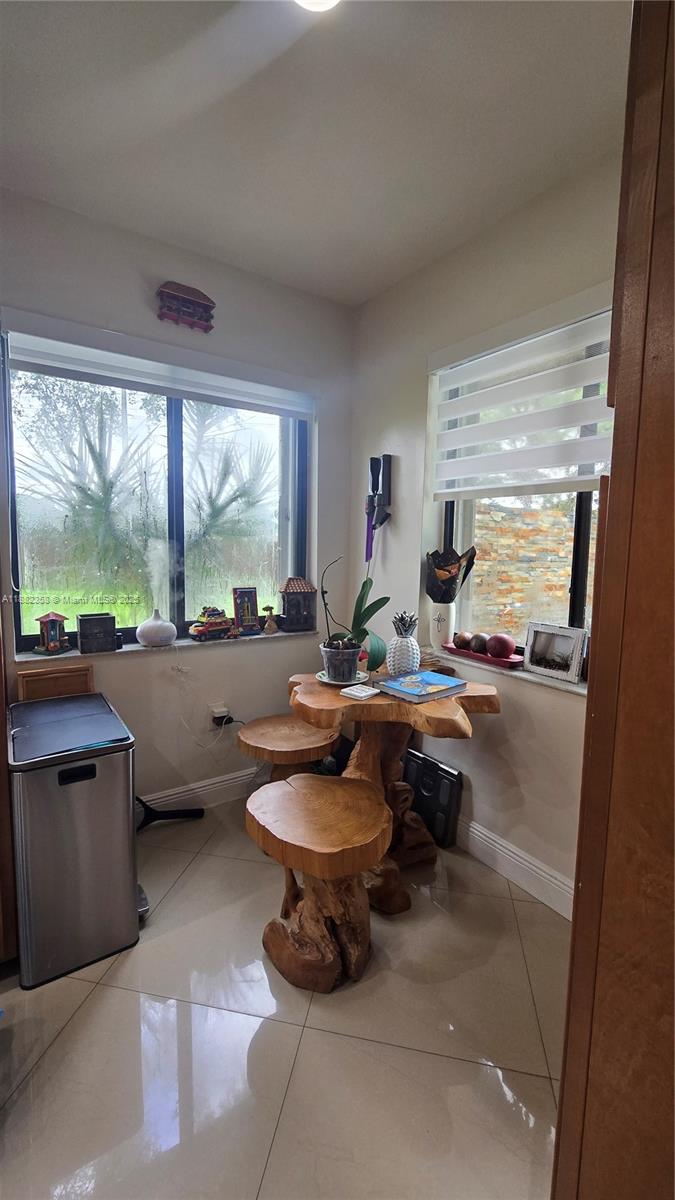 EVERGLADES SUGAR & LAND C - Residential