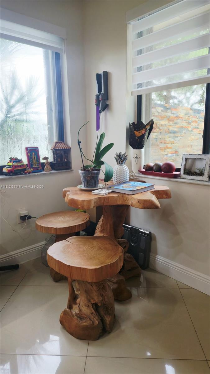 EVERGLADES SUGAR & LAND C - Residential