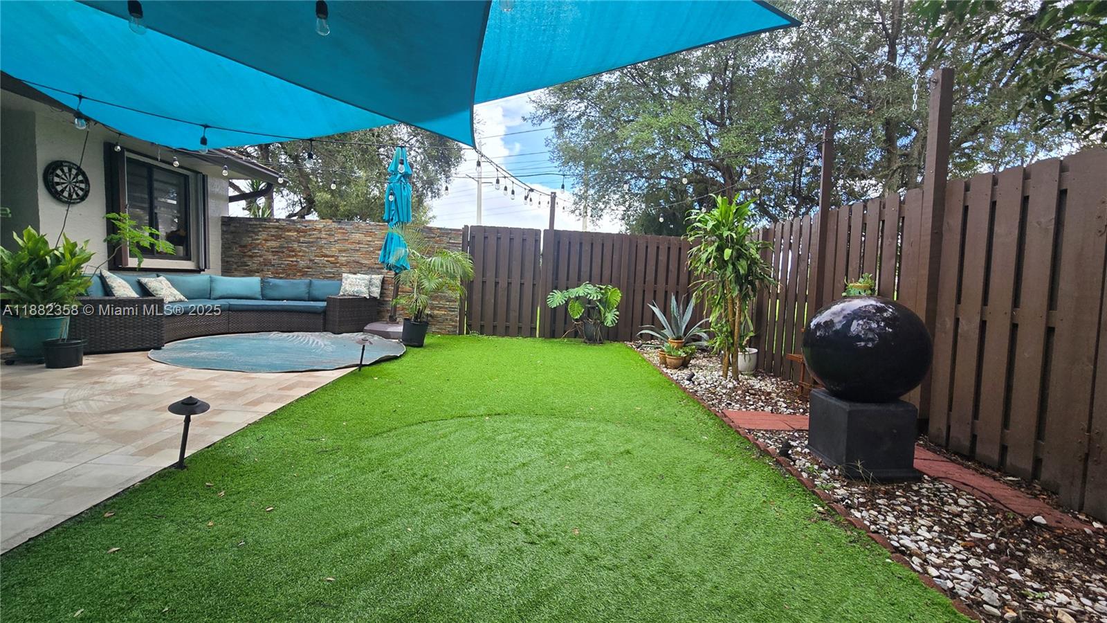 EVERGLADES SUGAR & LAND C - Residential