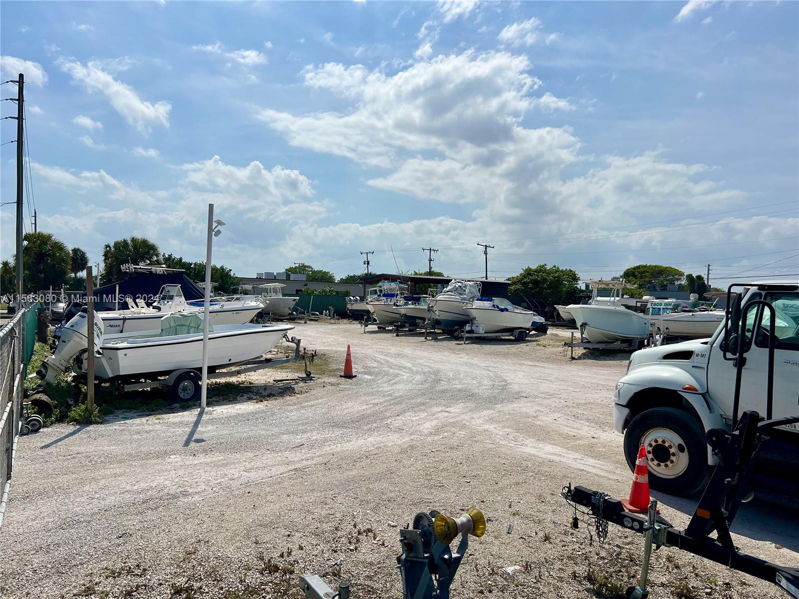 BOCA RATON INDUSTRIAL PARK - Commercial Sale