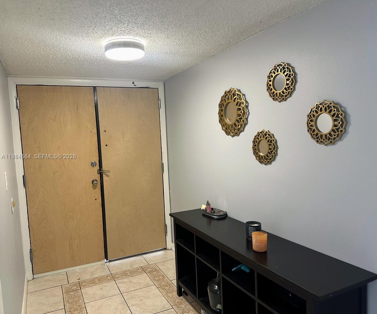 TOWERS OF KENDALE LAKES C - Residential