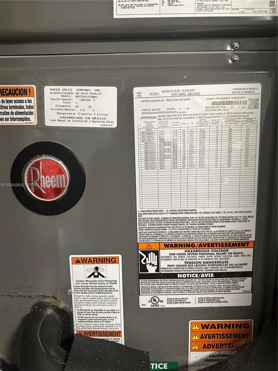 TOWERS OF KENDALE LAKES C - Residential