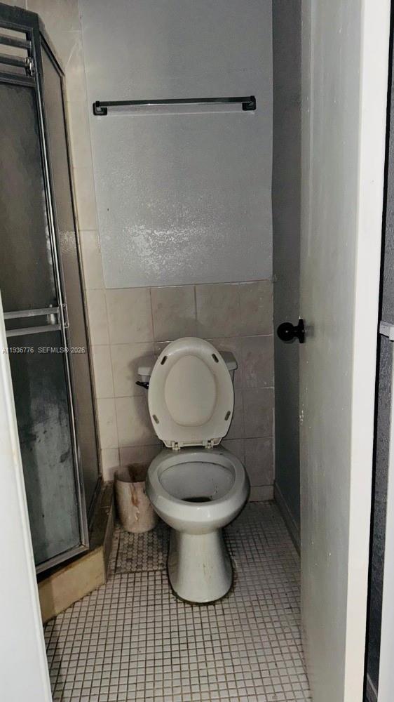 CLOVER GARDENS CONDO - Residential