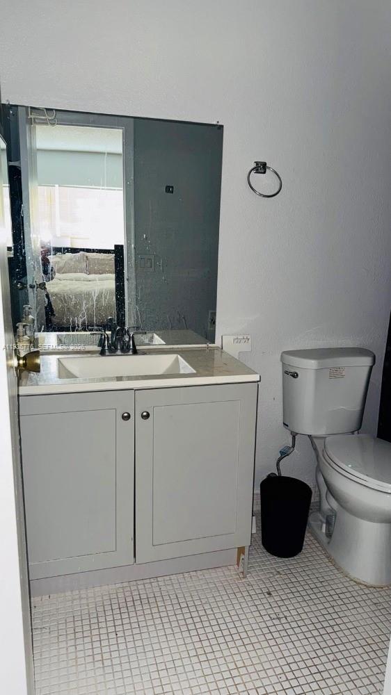 CLOVER GARDENS CONDO - Residential