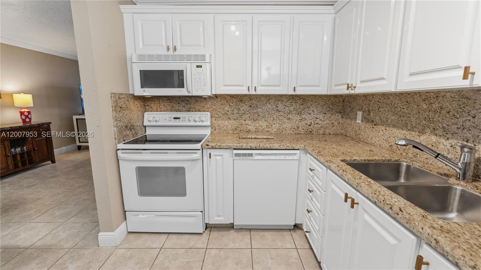 BAY COLONY CLUB CONDO - Residential