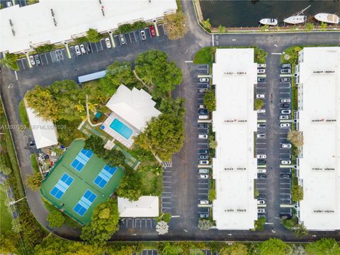 Tiny photo for 6315 Bay Club Dr #3, Fort Lauderdale, FL 33308 (MLS # A12007953)