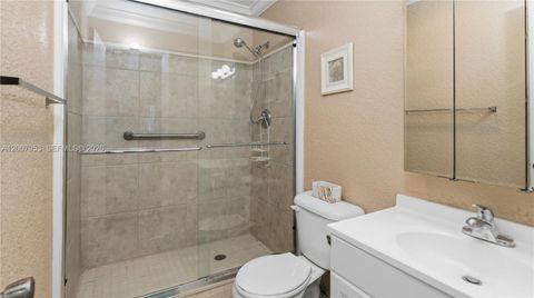 Tiny photo for 6315 Bay Club Dr #3, Fort Lauderdale, FL 33308 (MLS # A12007953)