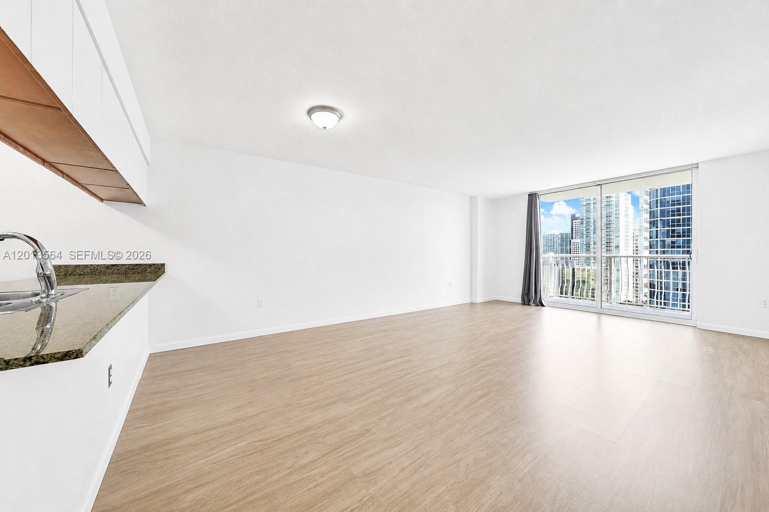 THE CLUB AT BRICKELL BAY - Residential