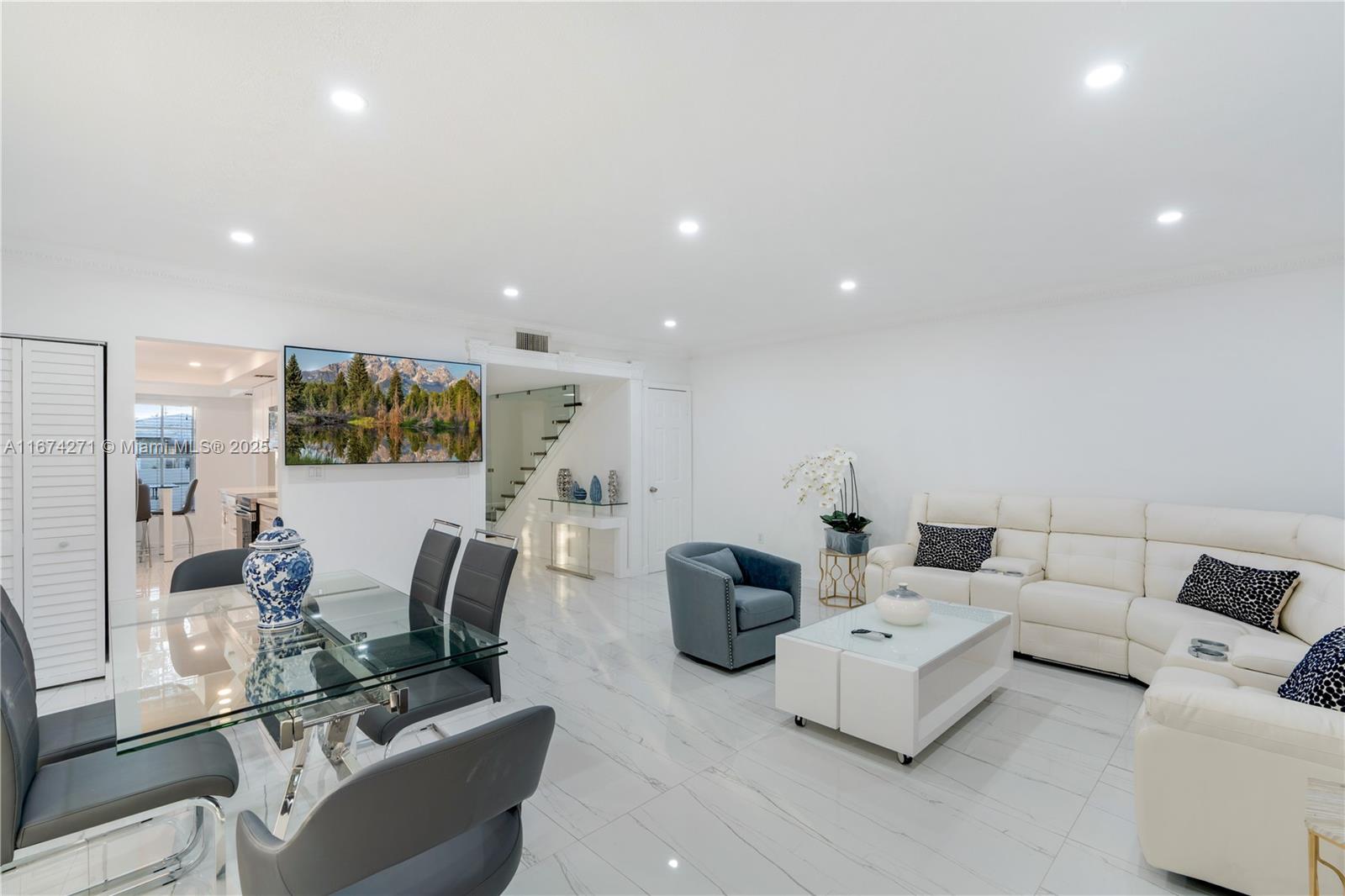 ALTOS DEL MAR NO 4 - Residential Income