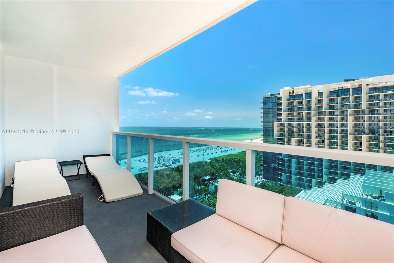 RONEY PALACE CONDO - Residential Lease
