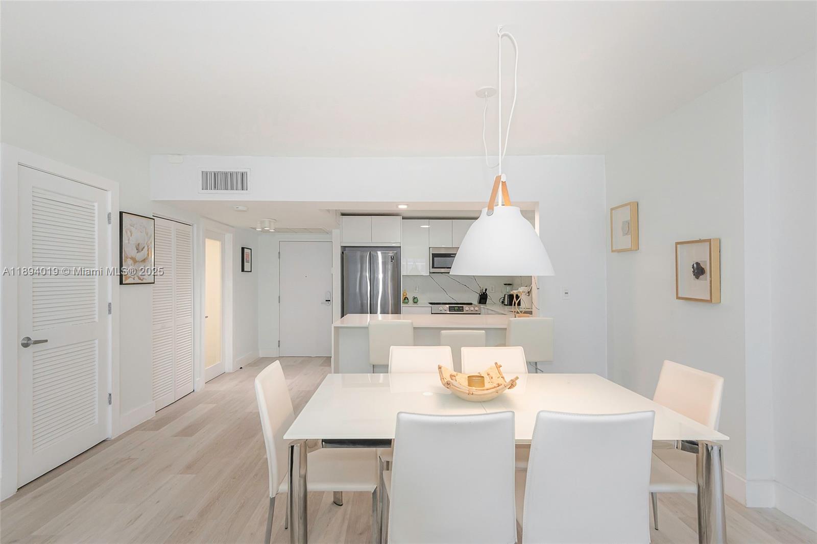 RONEY PALACE CONDO - Residential Lease