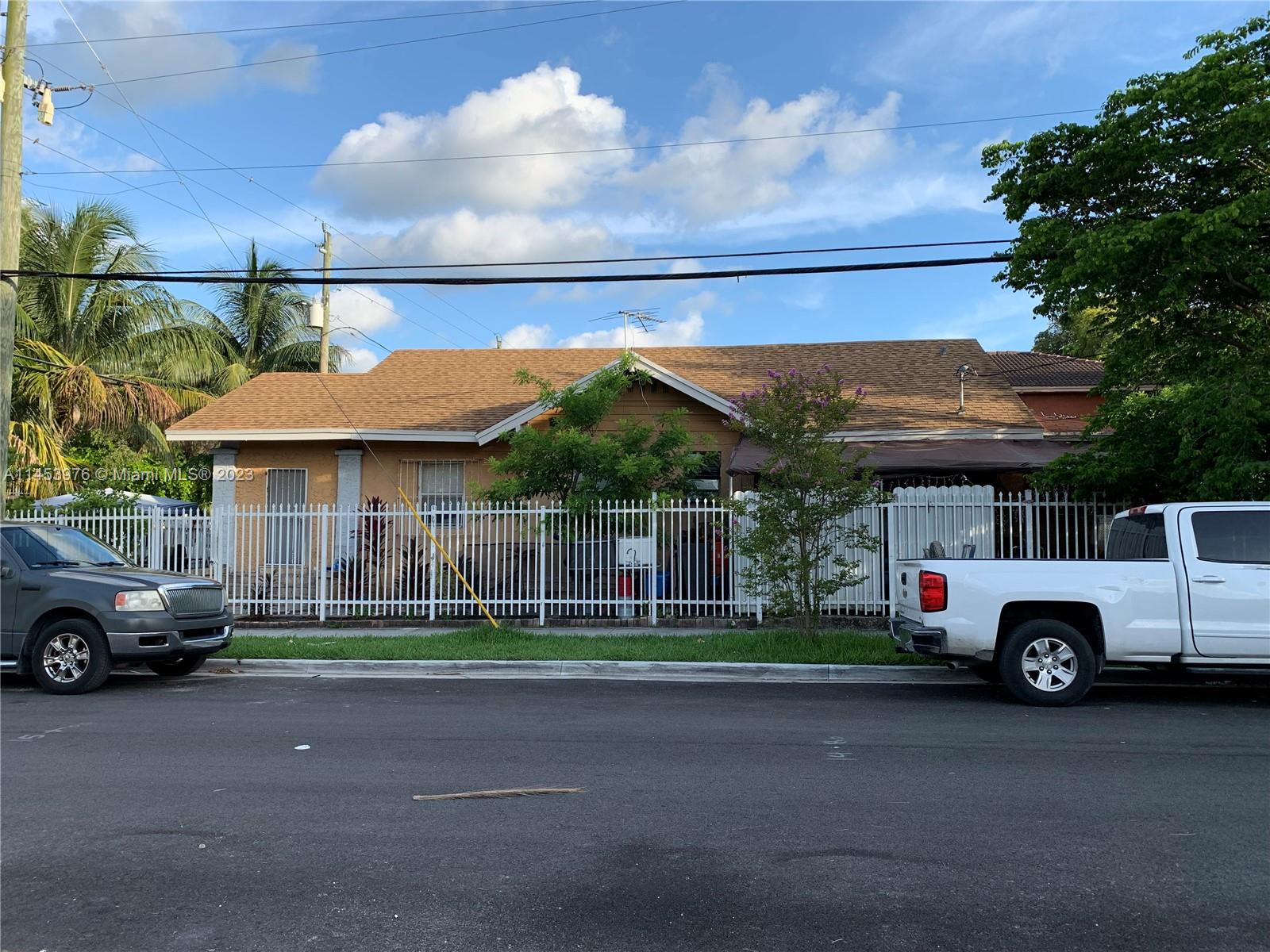 1104 NW 6th St