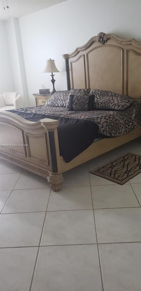 SEA AIR TOWERS CONDO - Residential Lease