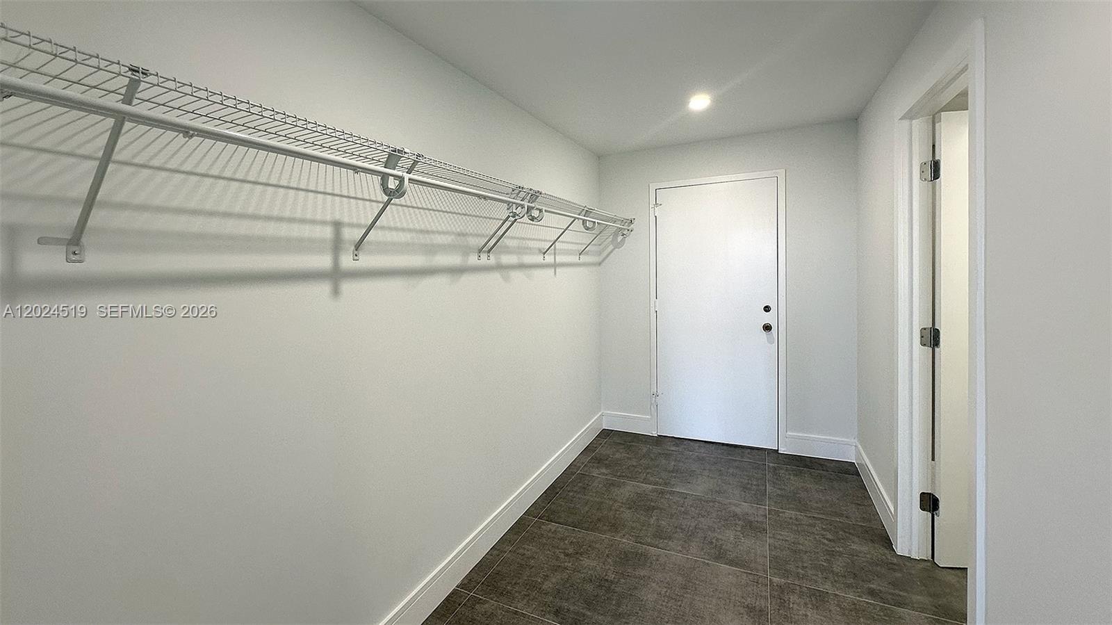 COMMODORE PLAZA CONDO - Residential Lease