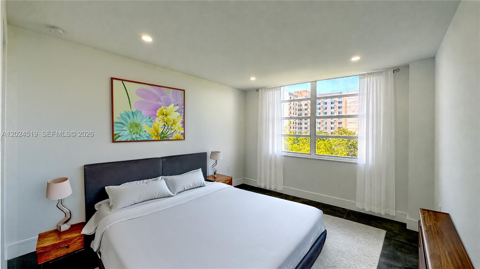 COMMODORE PLAZA CONDO - Residential Lease