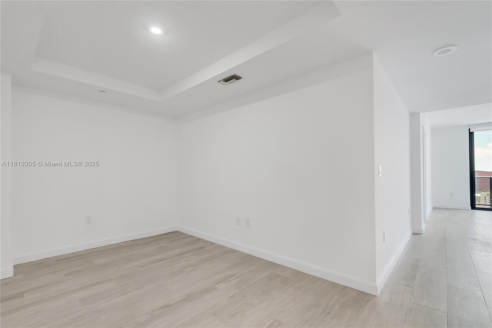 BRICKELL HEIGHTS EAST CON - Residential