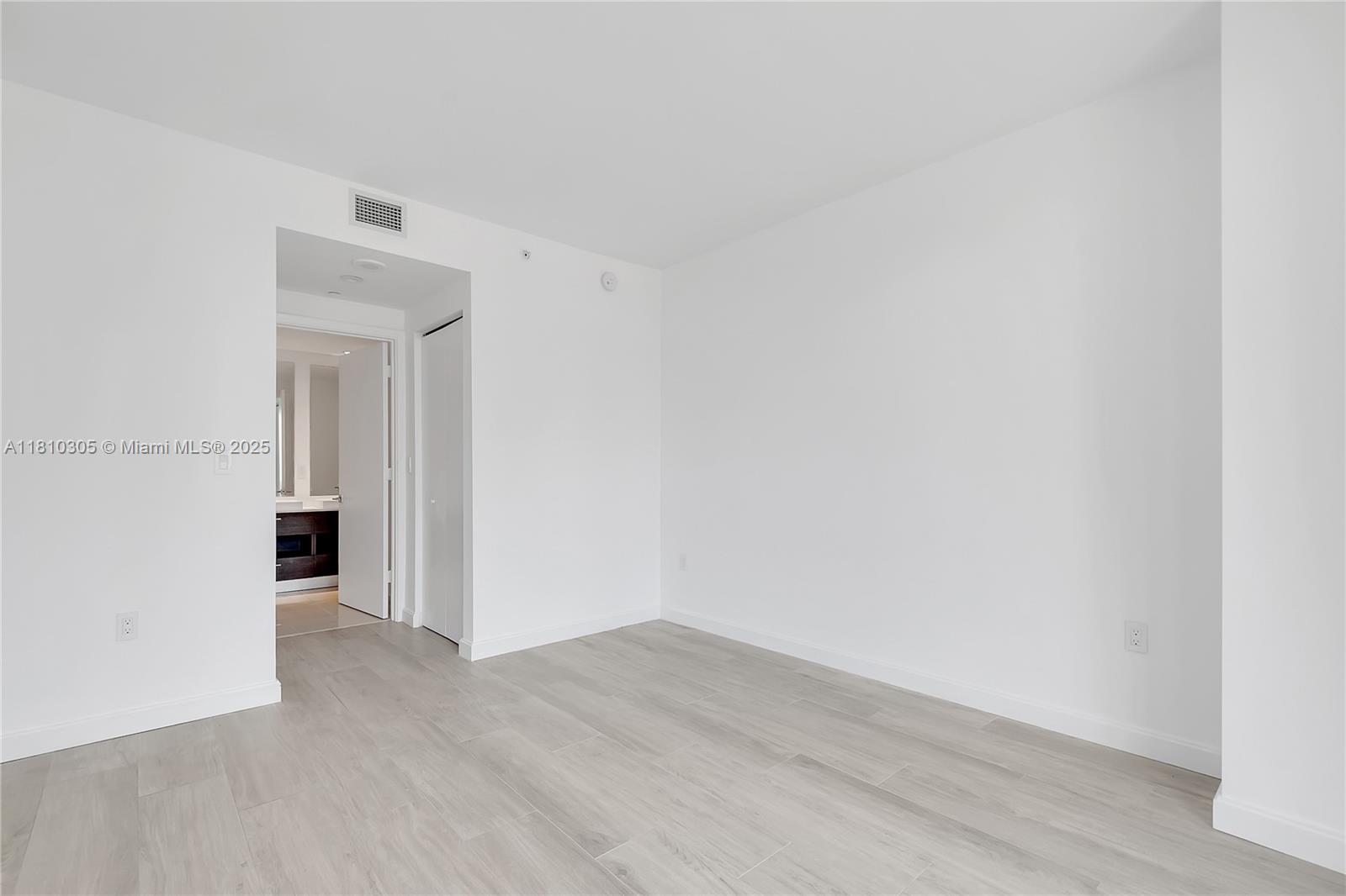 BRICKELL HEIGHTS EAST CON - Residential