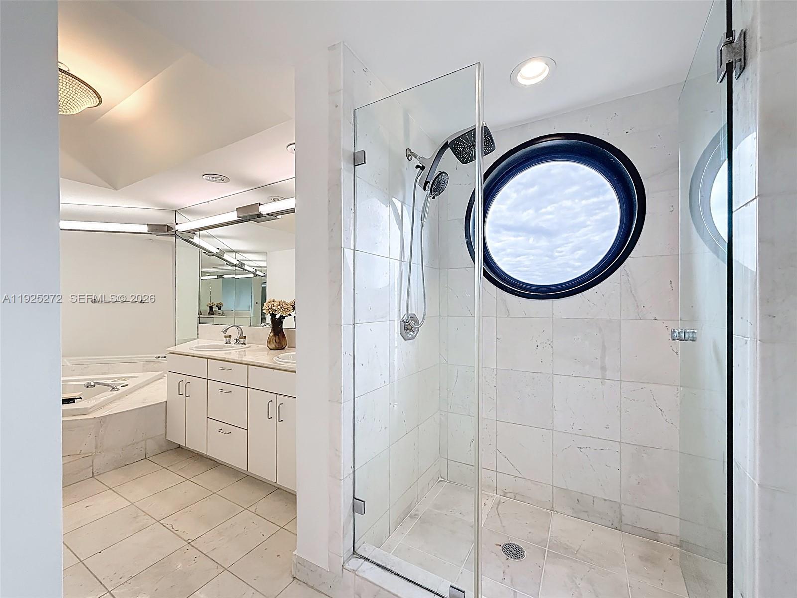 2800 ISL BLVD - Residential