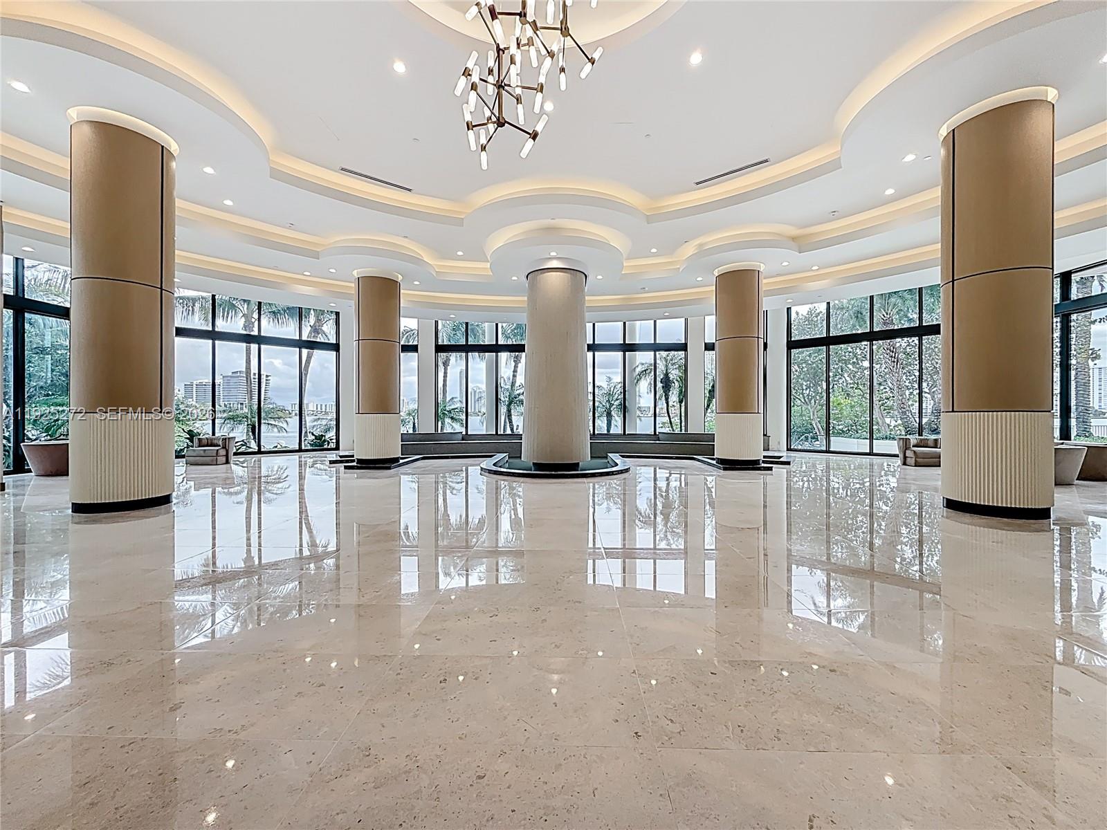 2800 ISL BLVD - Residential