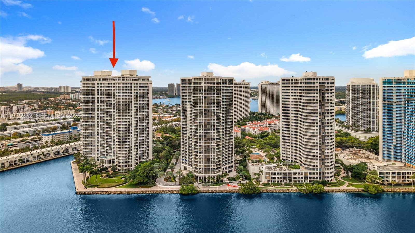 2800 ISL BLVD - Residential