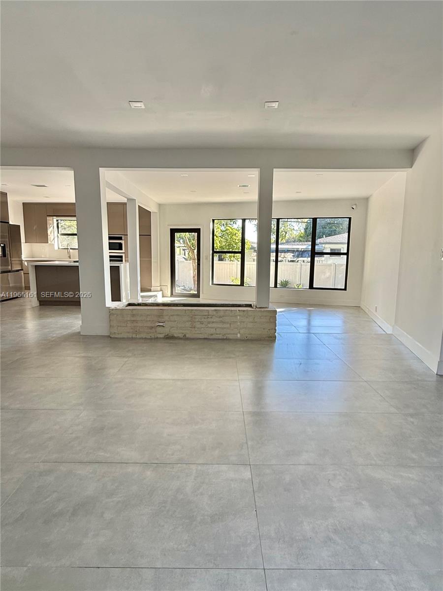 BREEZESWEPT ESTATES 1ST A - Residential