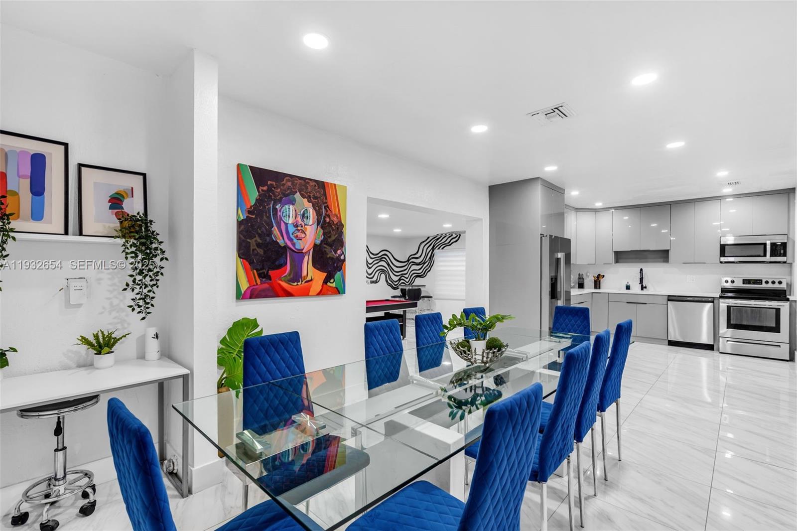 PLEASANT VILLAGE - Residential Lease