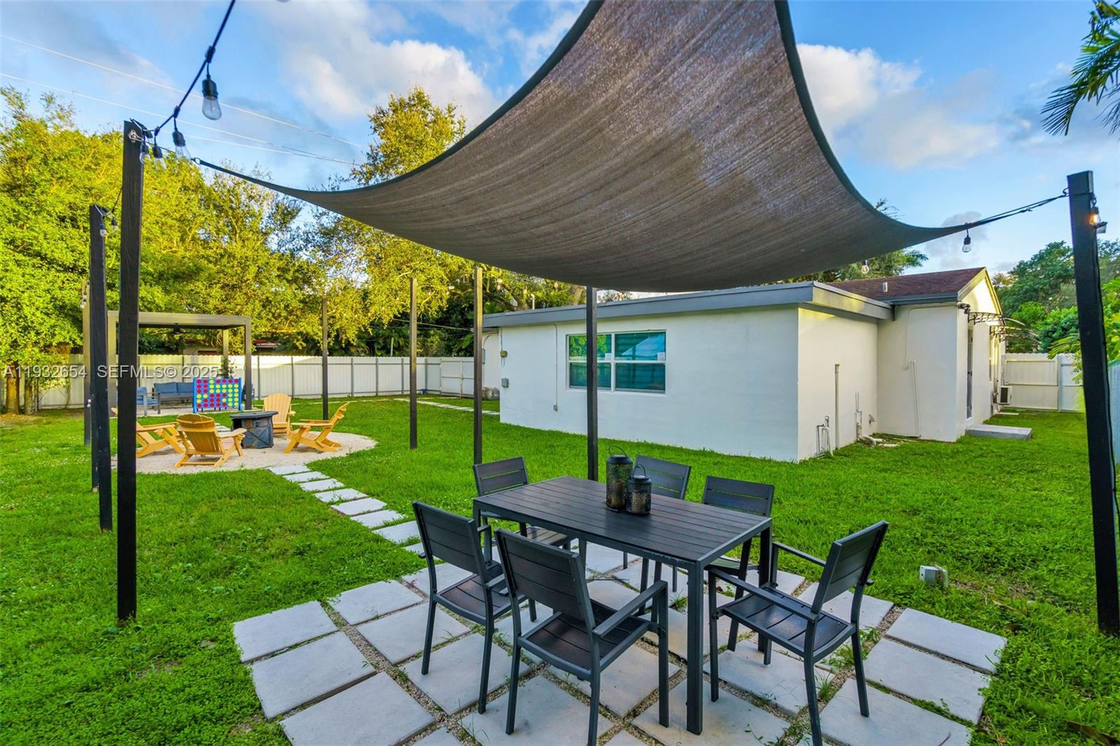 PLEASANT VILLAGE - Residential Lease