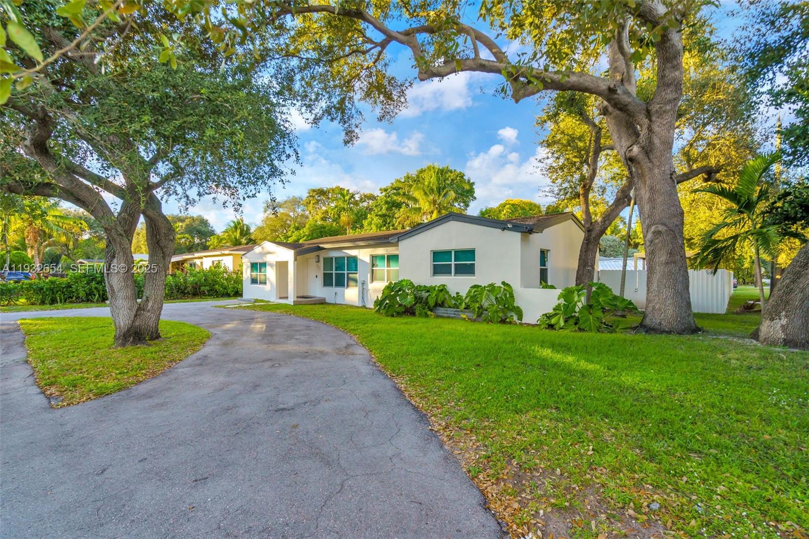 PLEASANT VILLAGE - Residential Lease