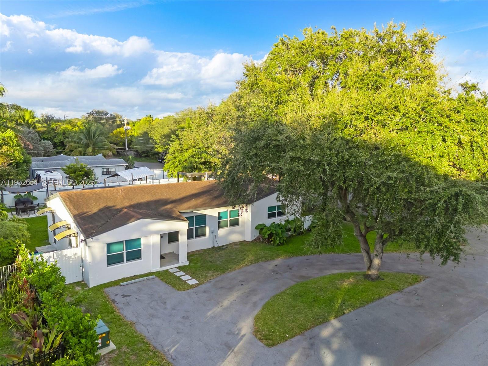 PLEASANT VILLAGE - Residential Lease