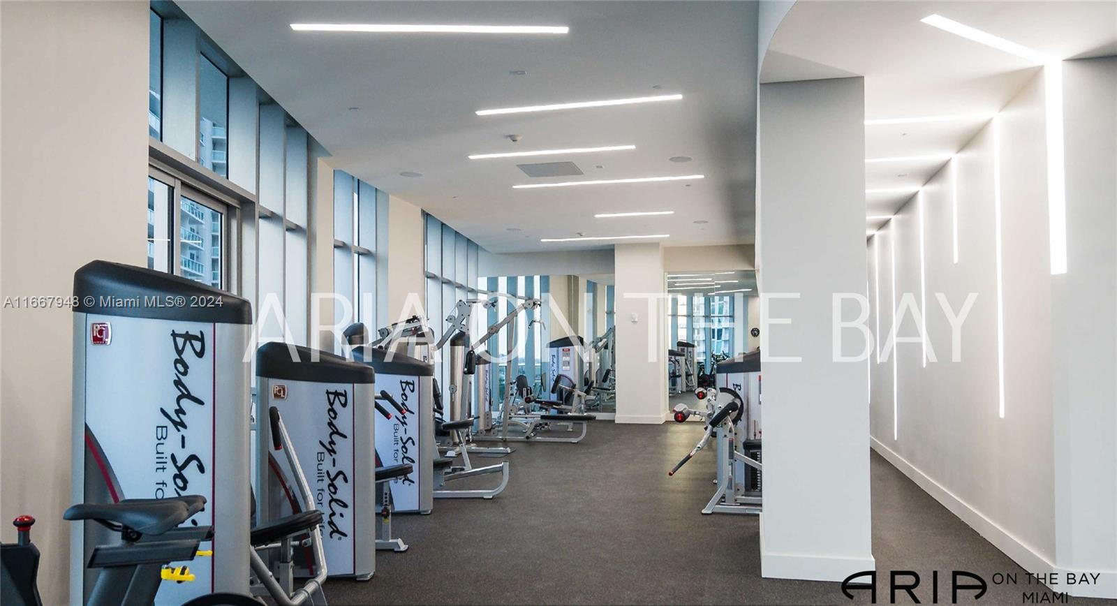 ARIA ON THE BAY CONDO - Residential