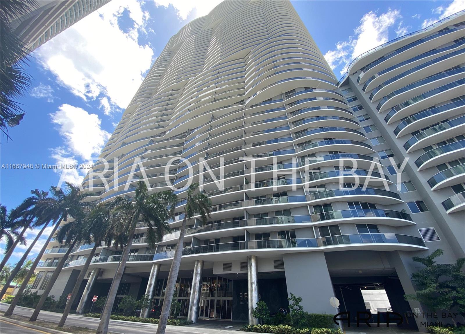 ARIA ON THE BAY CONDO - Residential