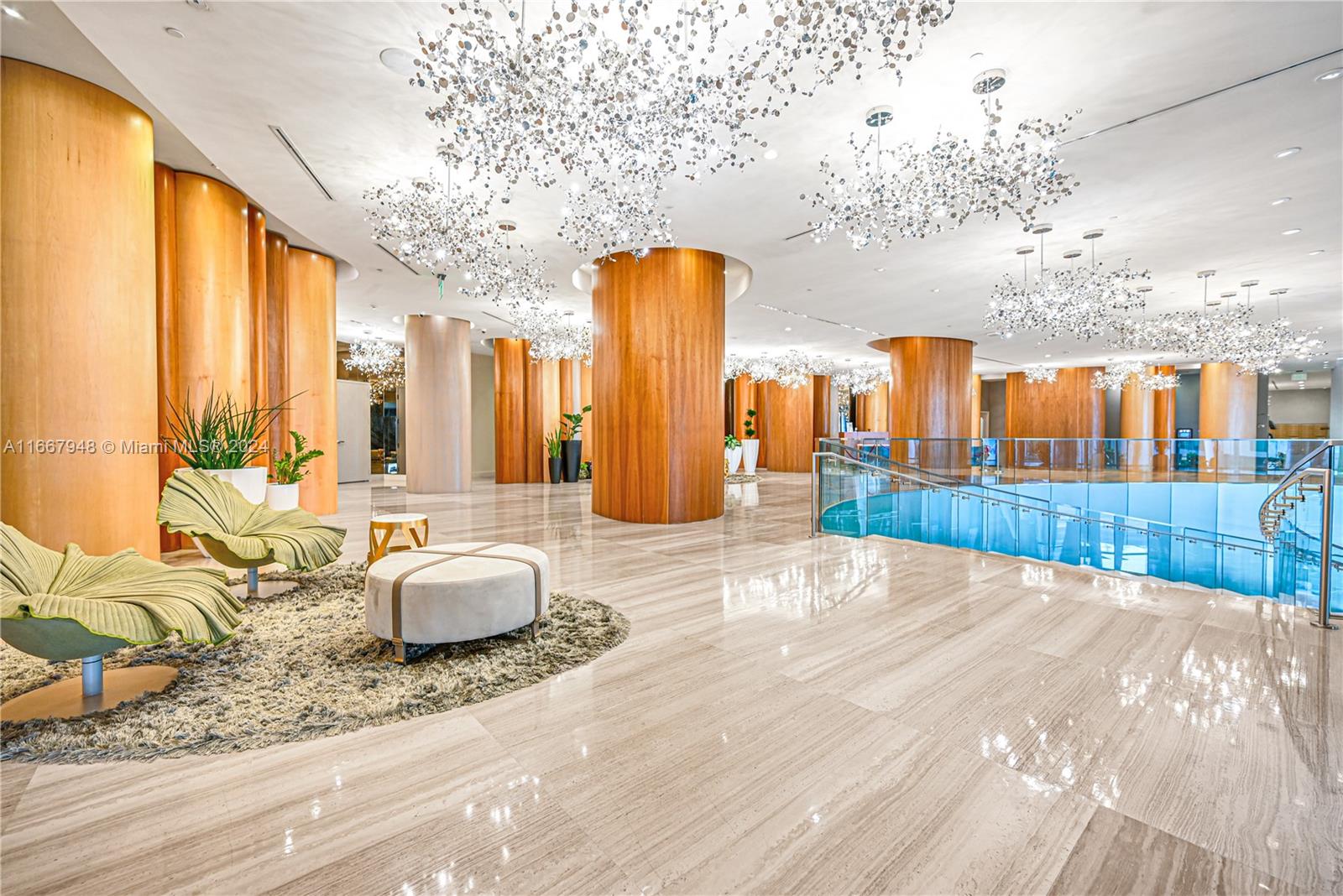 ARIA ON THE BAY CONDO - Residential