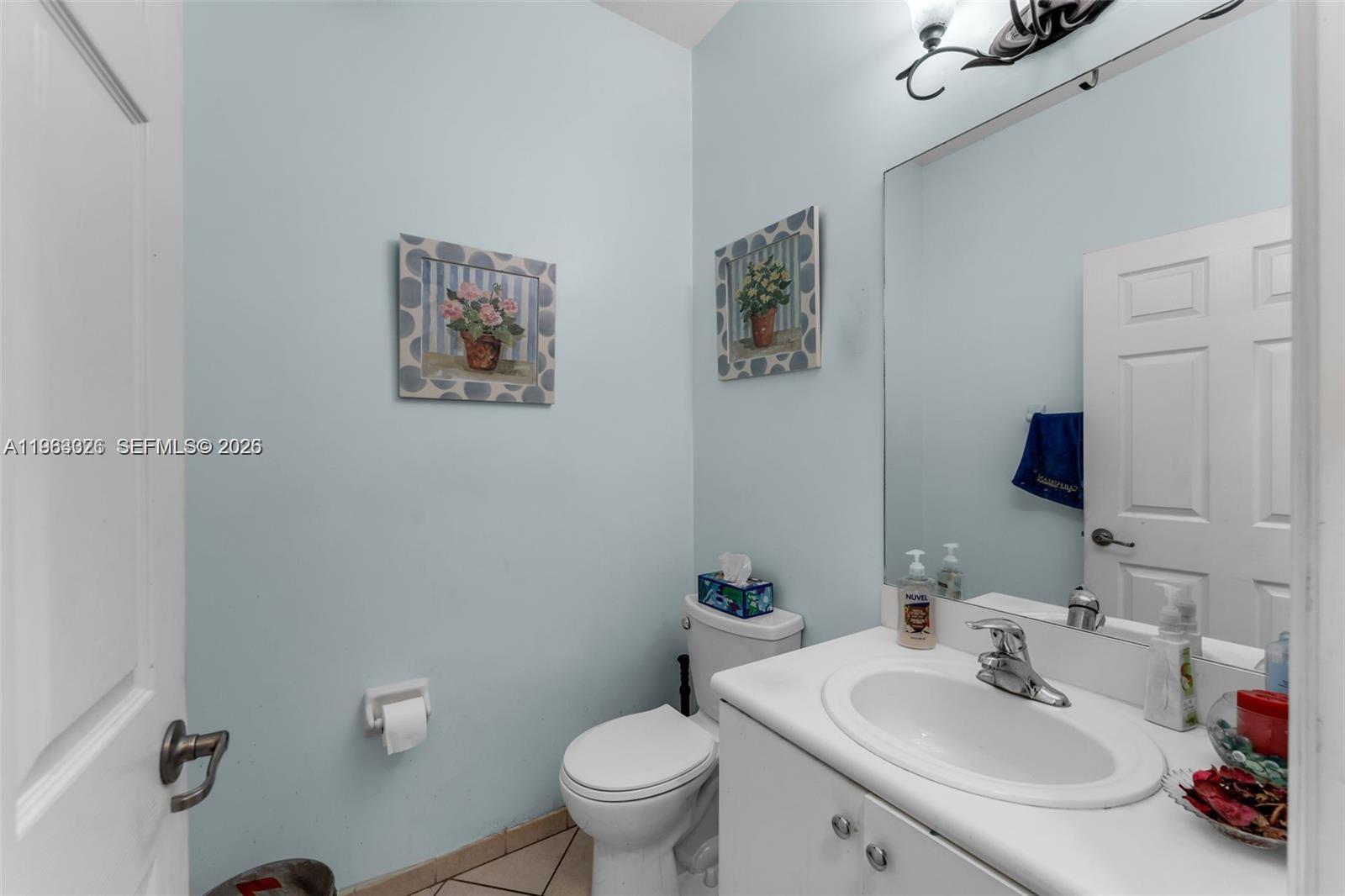 COURTS AT TUSCANY NORTH - Residential