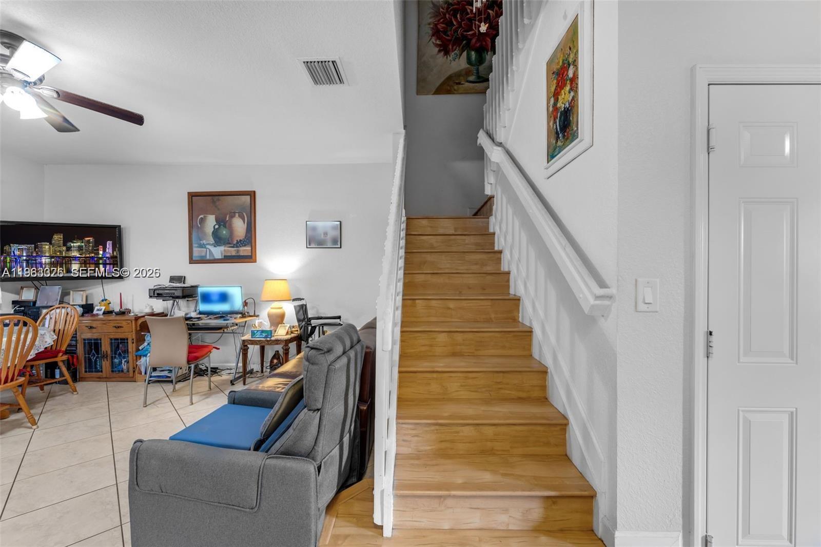 COURTS AT TUSCANY NORTH - Residential