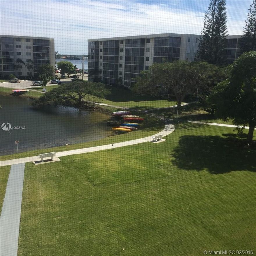 Charming 1/1 waterfront apartment in Aventura. Located close to Aventura Mall, the beaches, restaurants, and places of worship. 55 + Community offers free kayaks, use of pool, and gym.