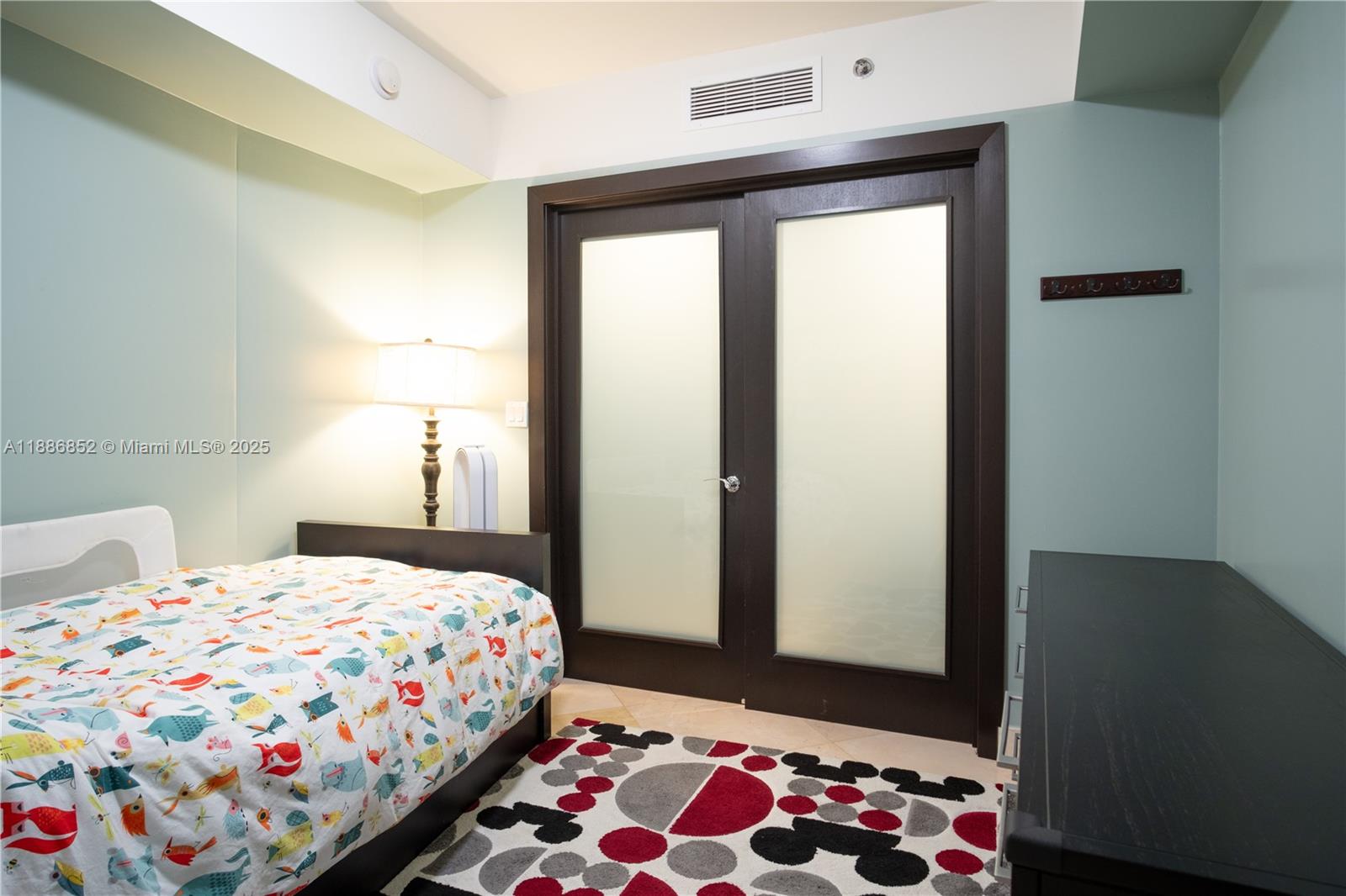 BEACH CLUB CONDO - Residential
