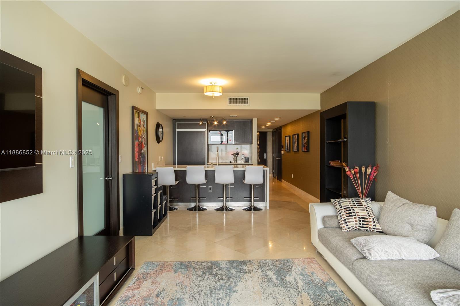 BEACH CLUB CONDO - Residential