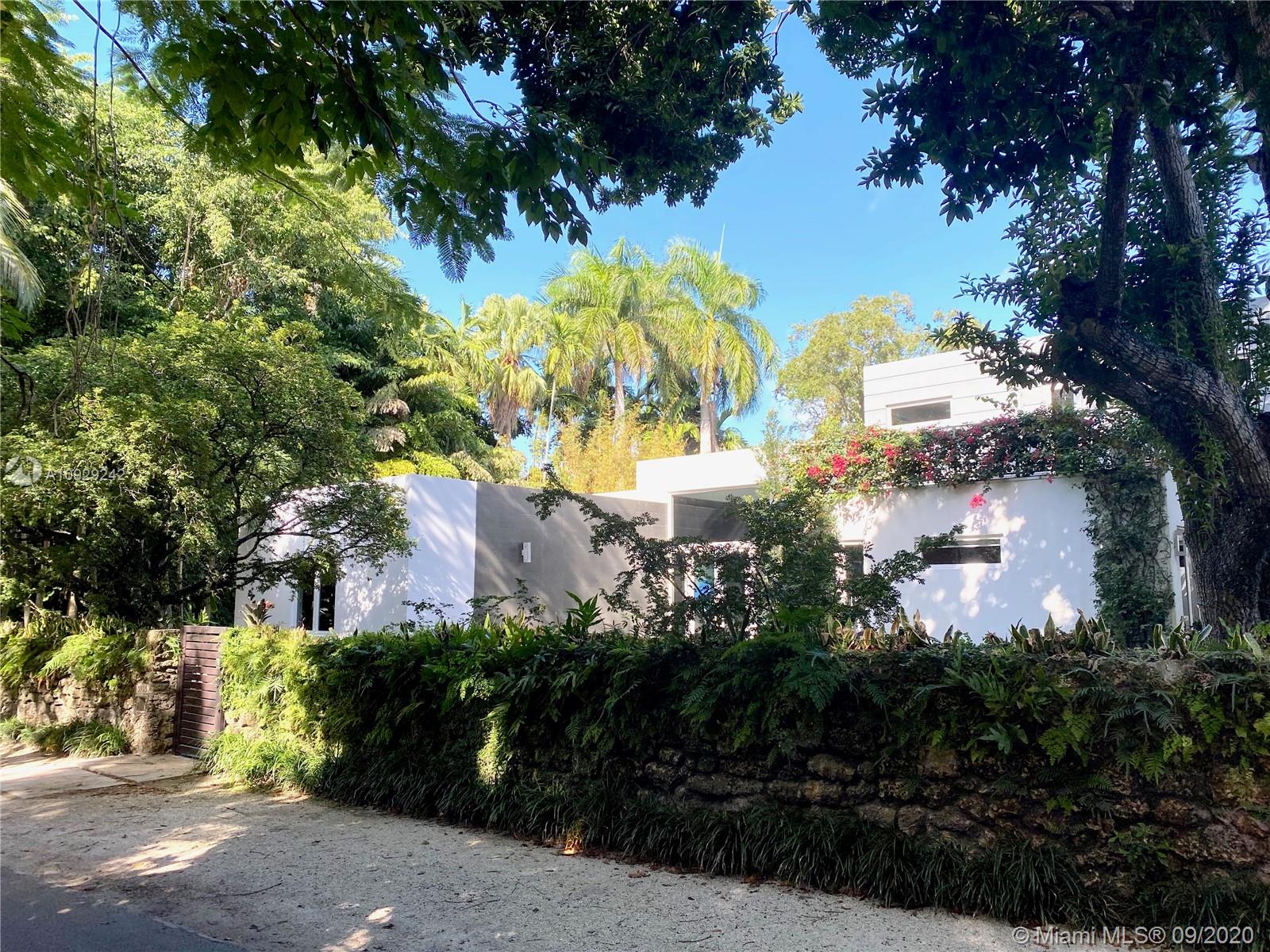 LEAFY WAY - Residential